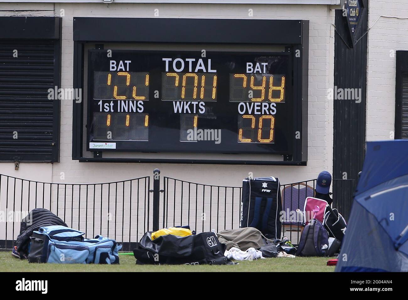 A problem with the scoreboard during Rainham CC (batting) vs South Woodford CC, Hamro Foundation Essex League Cricket at Spring Farm Park on 1st May 2 Stock Photo