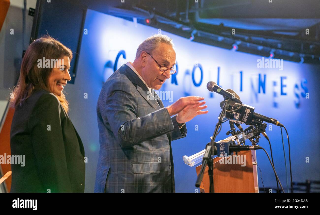 New York, United States. 31st May, 2021. U. S. Senator Charles Schumer speaks at Carolines on Broadway comedy club re-opening after pandemic ceremony. Senator Charles Schumer lauded Safe our Stages (SOS) bill passed by Senate to help cultural venues to survive pandemic. He also cracked few jokes saying it is comedy club he does not have a choice but say them. (Photo by Lev Radin/Pacific Press) Credit: Pacific Press Media Production Corp./Alamy Live News Stock Photo