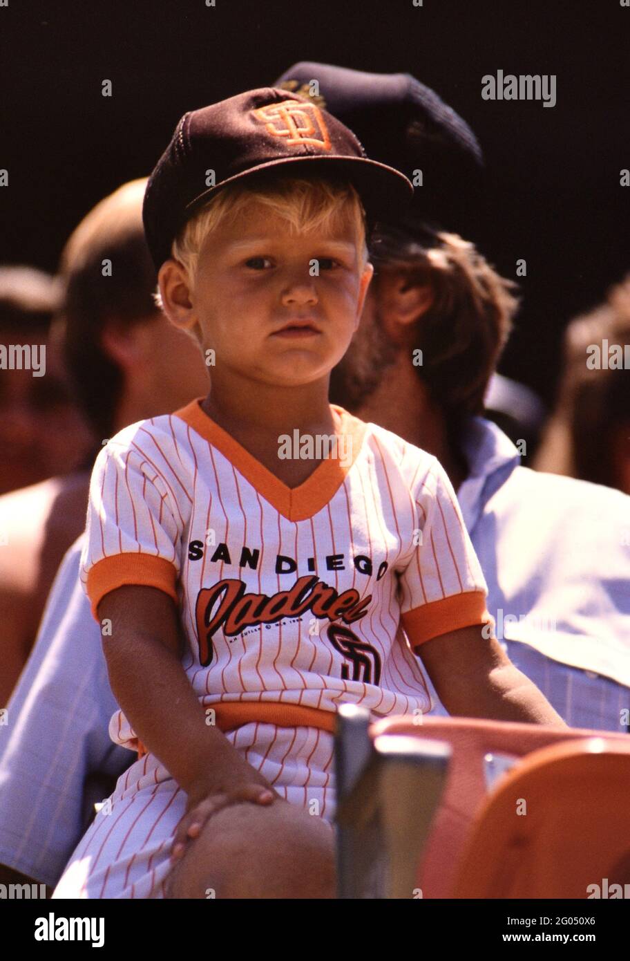 1980s candid hi-res stock photography and images - Alamy