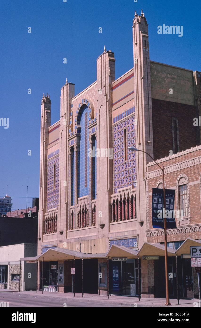 Missouri movie theater hires stock photography and images Alamy
