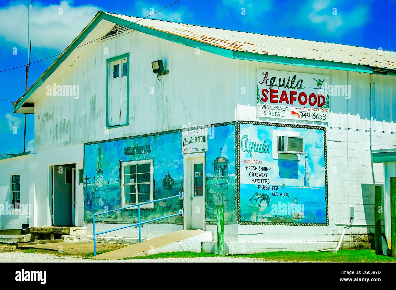 Aquila seafood hi-res stock photography and images - Alamy
