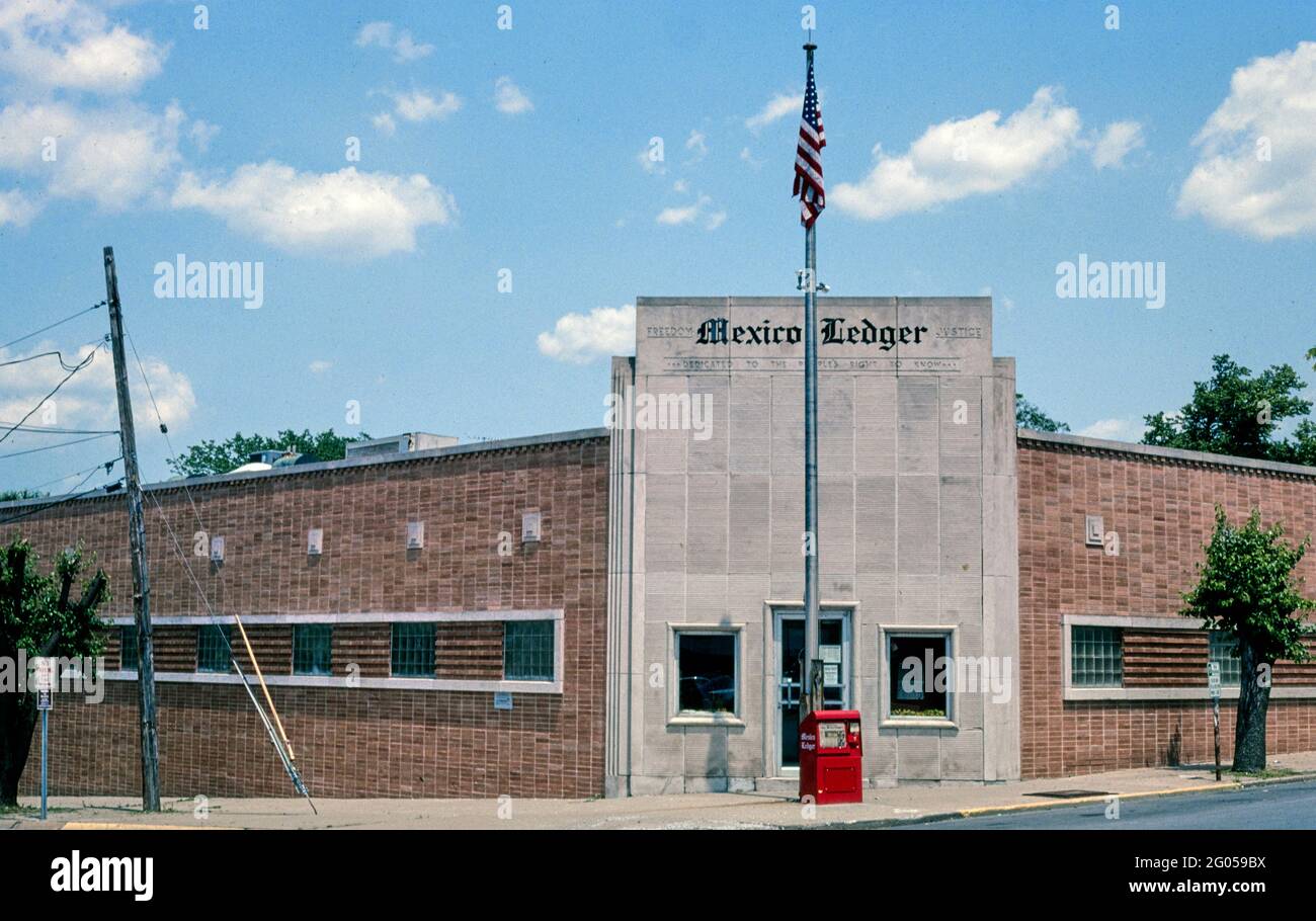 2000s America Mexico Ledger, Love and Washington Streets, Mexico