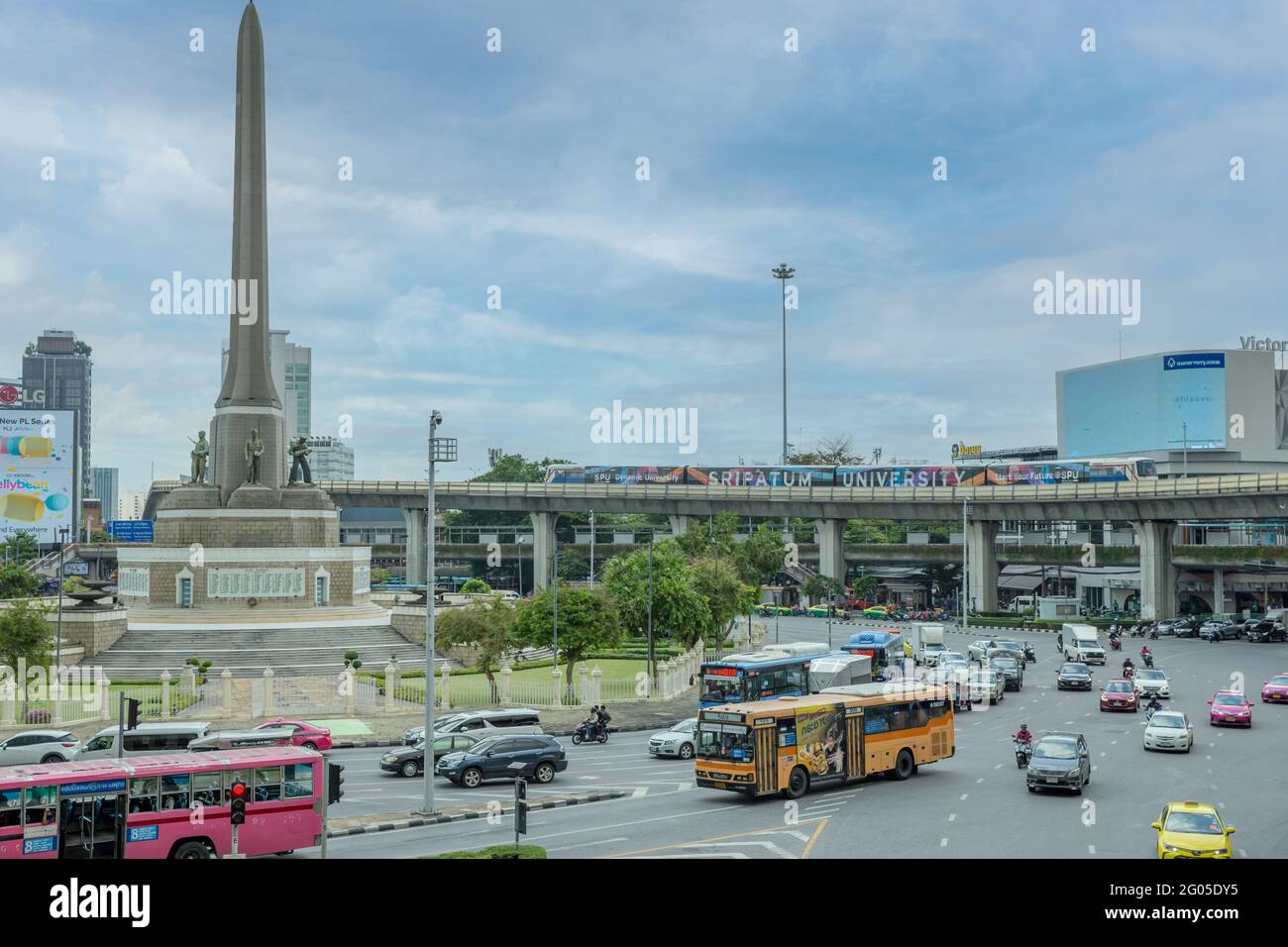 Bangkok Thailand May 21 2021 The Train Coming At Bts Victory Bangkok Thailand May 21 2021 The Train Coming At Bts Victory