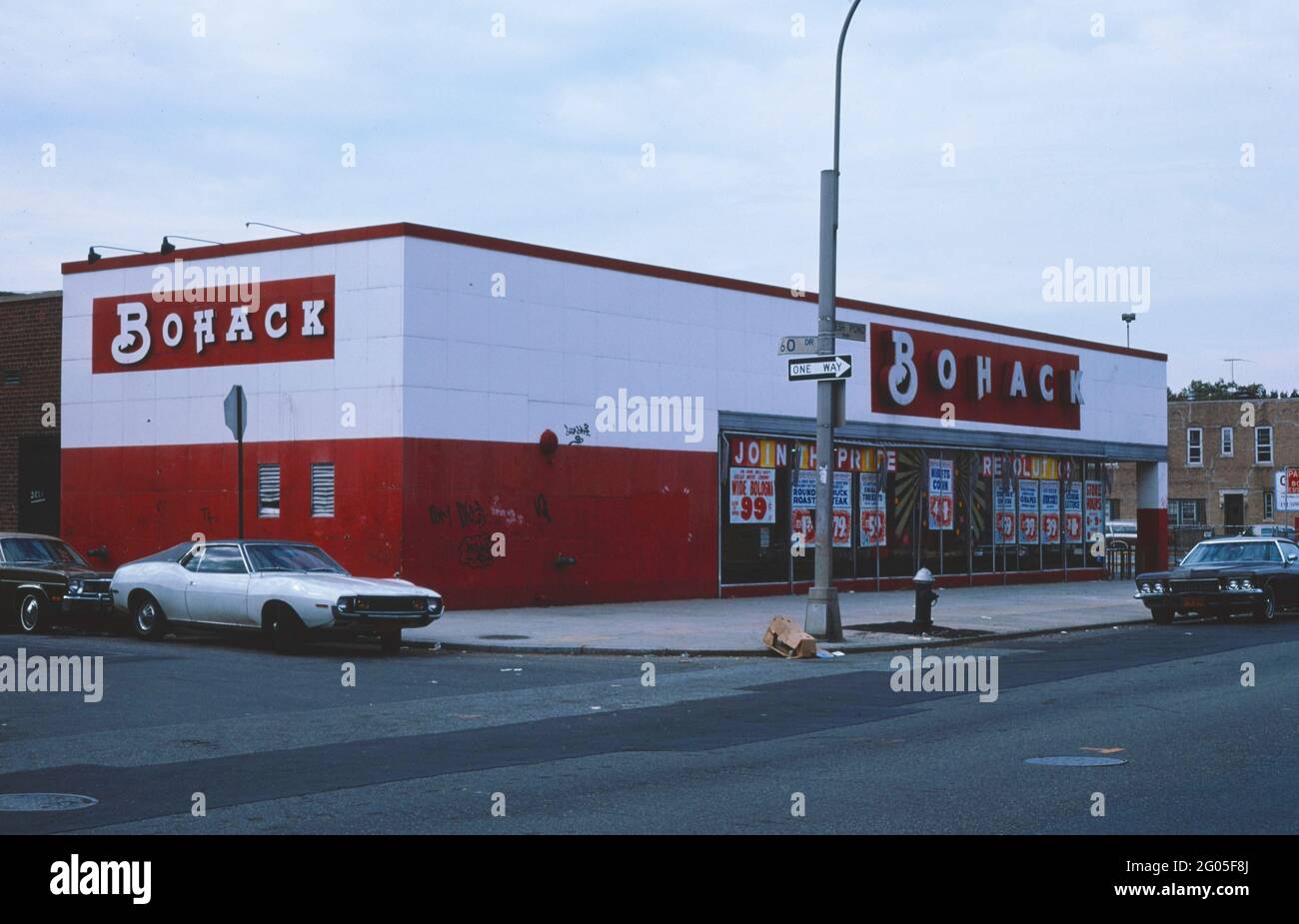 1970s queens new york grocery store hires stock photography and images