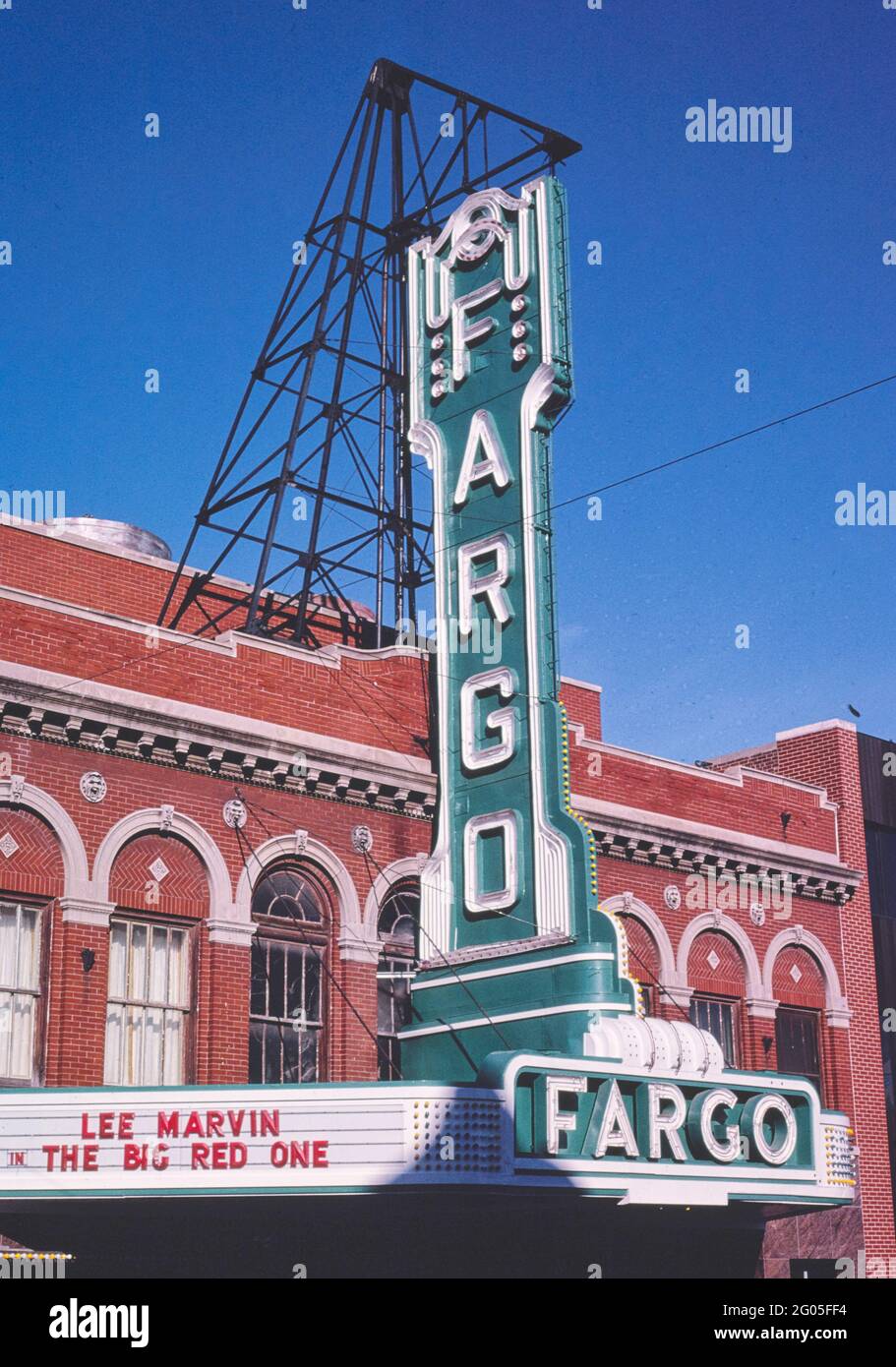 1980s America - Fargo Theater, Fargo, North Dakota 1980 Stock Photo - Alamy