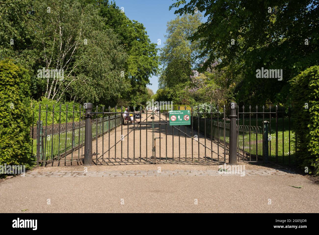 The gated entrance to the South Flower Walk, Kensington Gardens, Kensington, London, W8, England, UK Stock Photo