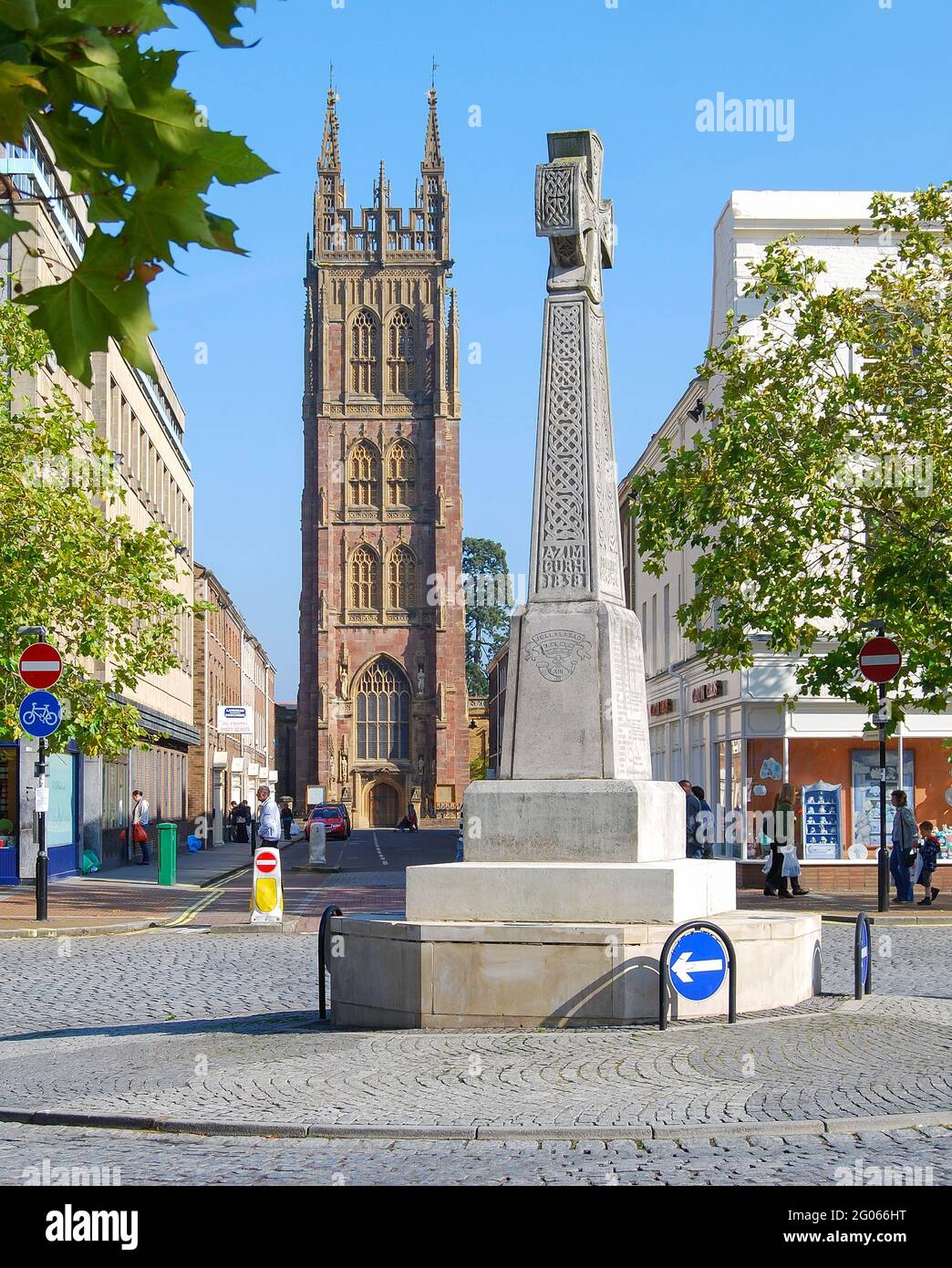 The War Memorial and town centre, Fore Street, Taunton, Somerset, England, United Kingdom Stock Photo