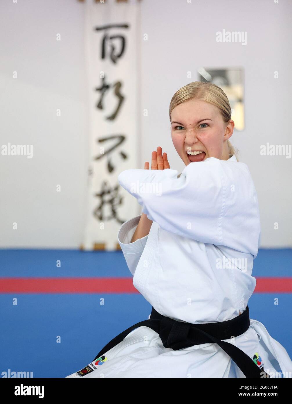 German Kata Karate World Champion Jasmin Juettner Prepares For The Tokyo Olympics With Her Coach Efthimios