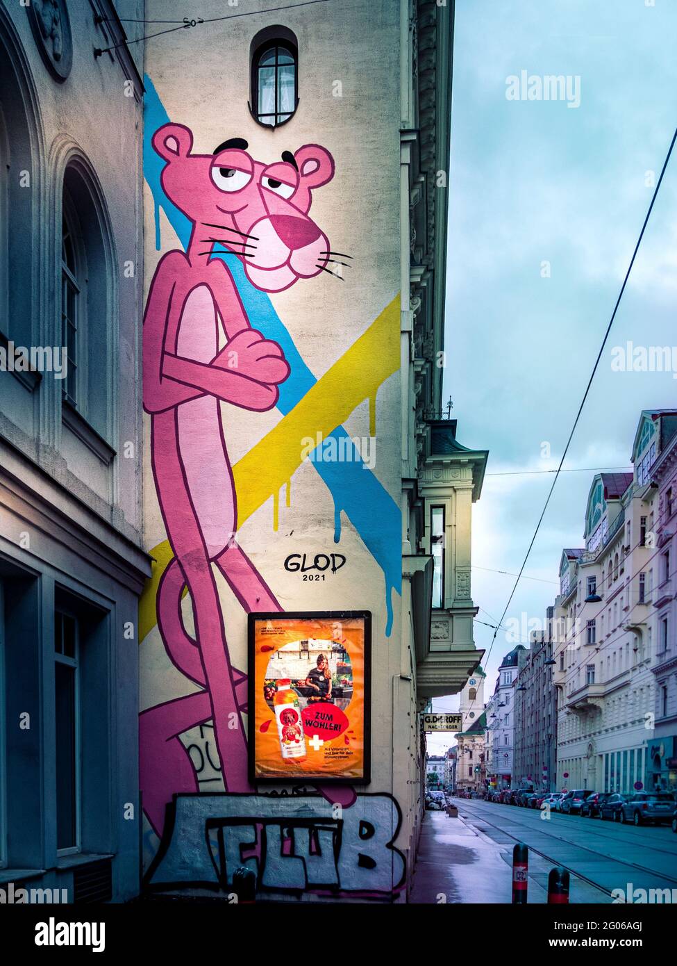 VIENNA, AUSTRIA - Apr 20, 2021: a big pink panther graffiti, found on a  wall in vienna Stock Photo - Alamy