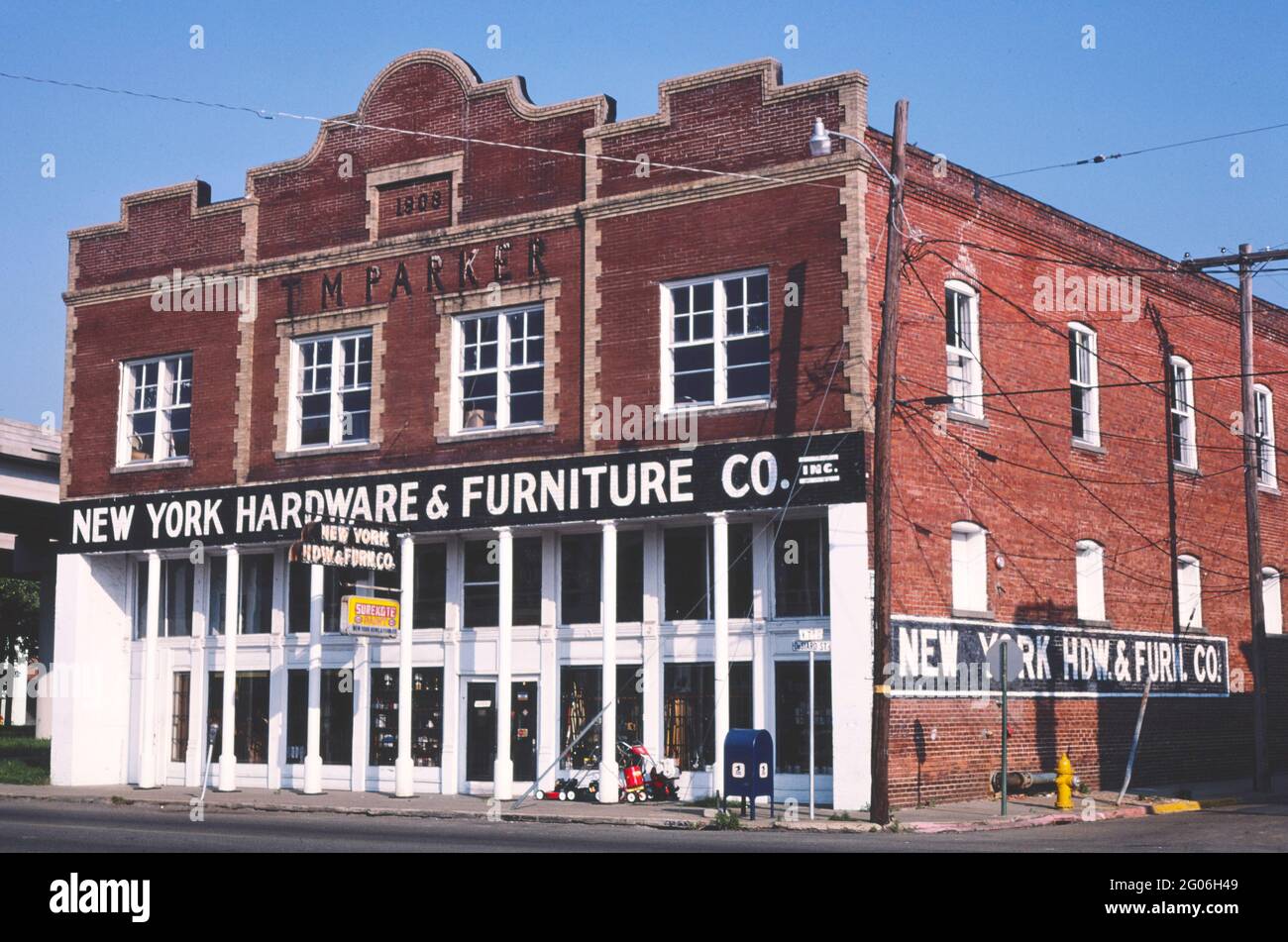 Ny hardware and furniture company hires stock photography and images Alamy