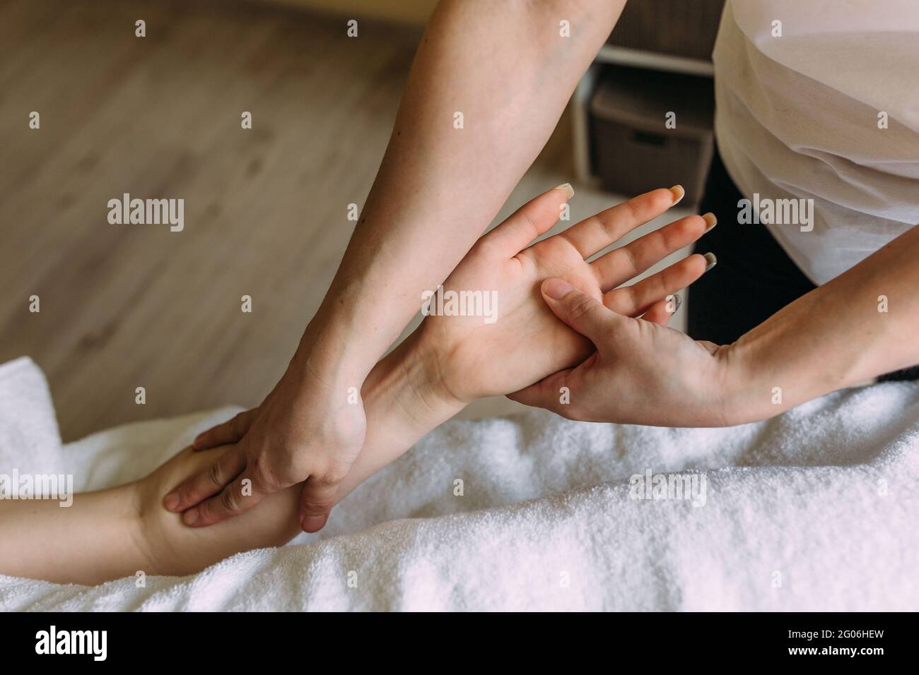 Hand massage therapy hi-res stock photography and images - Alamy