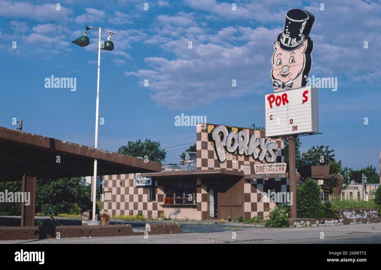 1980s America Porky's Drivein, St Paul, Minnesota 1984 Stock Photo