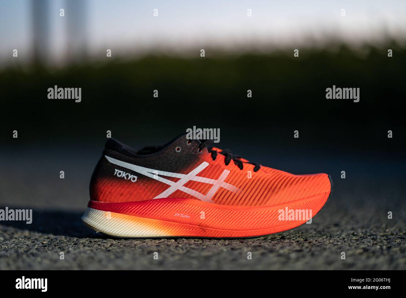 Asics Metaspeed Sky Tokyo shoe. Very fast shoe with carbon plate and  created for the Tokyo 2020 Olympic Games Stock Photo - Alamy