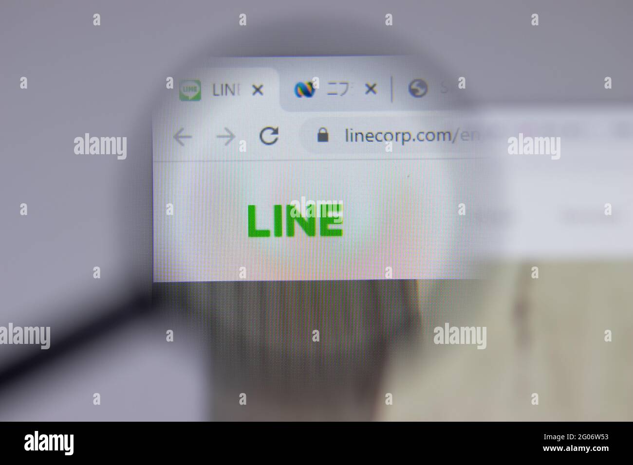 Line corporation hi-res stock photography and images - Alamy