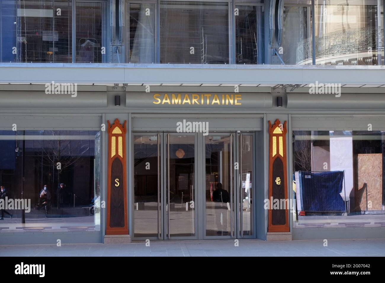 The historic department store La Samaritaine reopens its doors in Paris