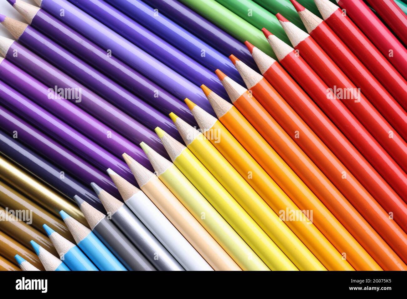 Crayola colored pencils hi-res stock photography and images - Alamy