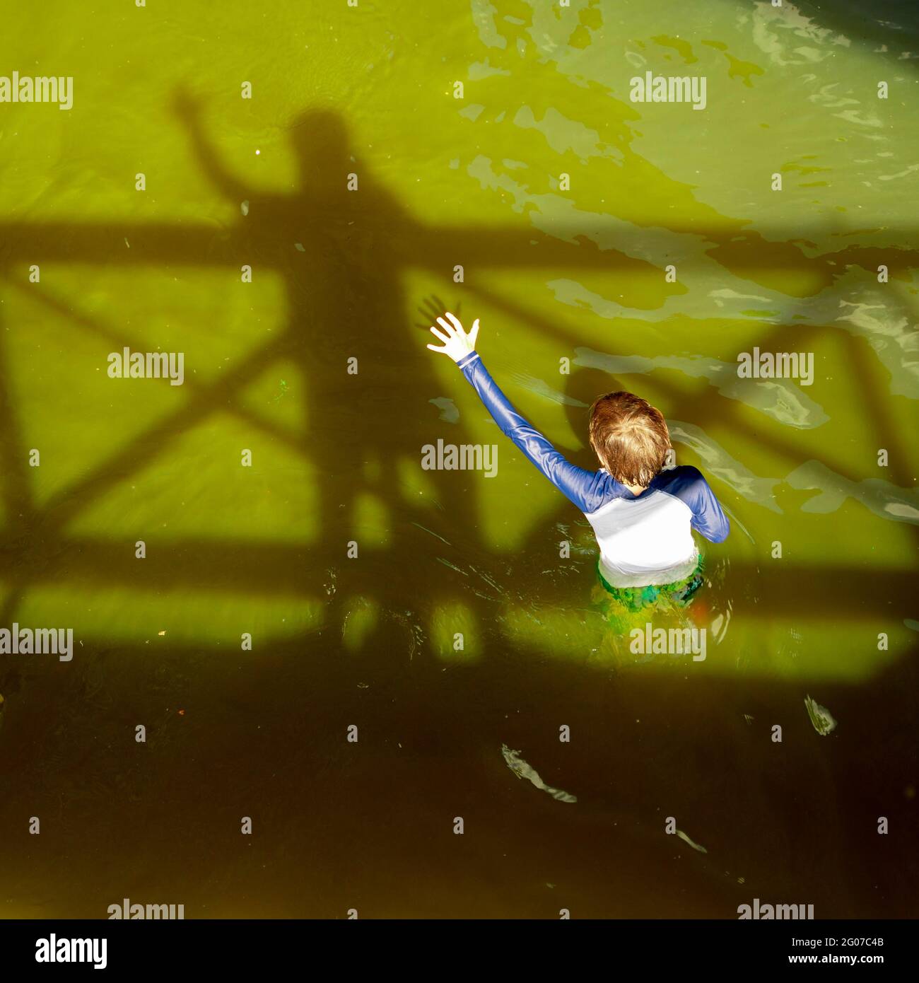 Boy in river hi-res stock photography and images - Alamy