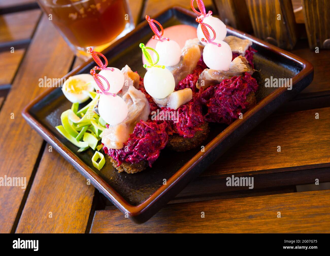 Beetroot canapes hi-res stock photography and images - Alamy