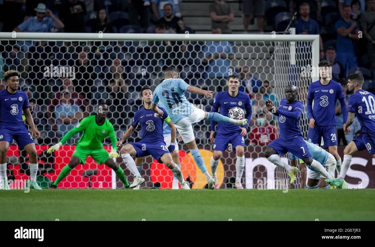 Ryal Quay Uk 29th May 21 Riyad Mahrez Of Man City Shot A Goal In The Dying Moments Of The Match During The Uefa Champions League Final Match Between Manchester City And Ryal Quay Uk 29th May 21 Riyad Mahrez Of Man City Shot A Goal In The Dying Moments Of The Match During The Uefa Champions League Final Match Between Manchester City And