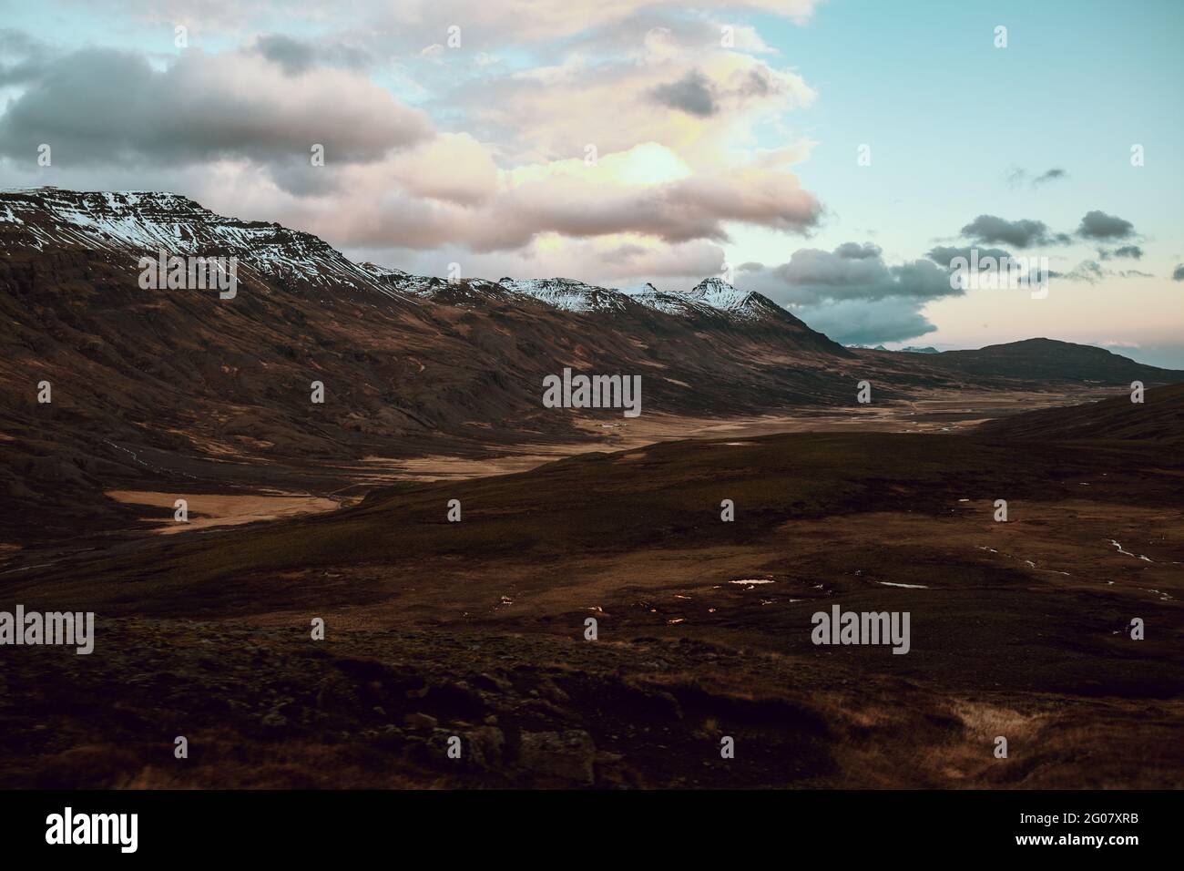 Picturesque panoramic view hi-res stock photography and images - Alamy