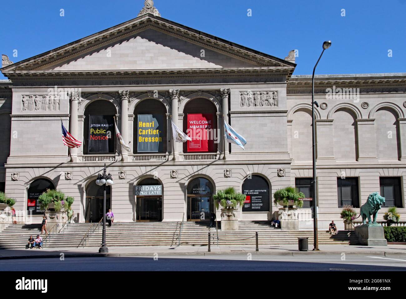Chicago, USA - September 13, 2010:  Front of the Art Institute of Chicago with steps down to Michigan Avenue Stock Photo