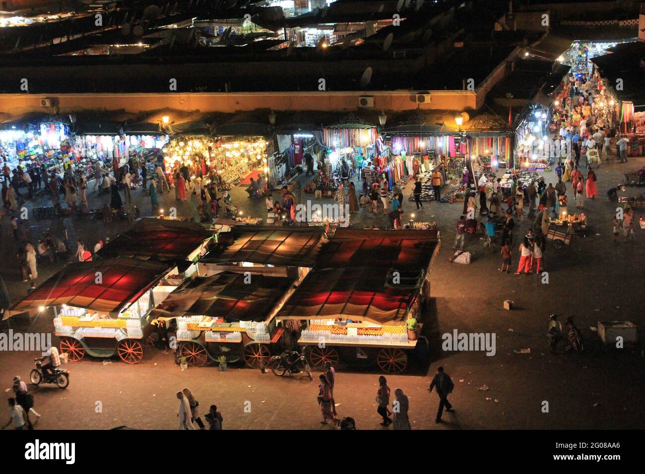 African souk illustration hi-res stock photography and images - Alamy