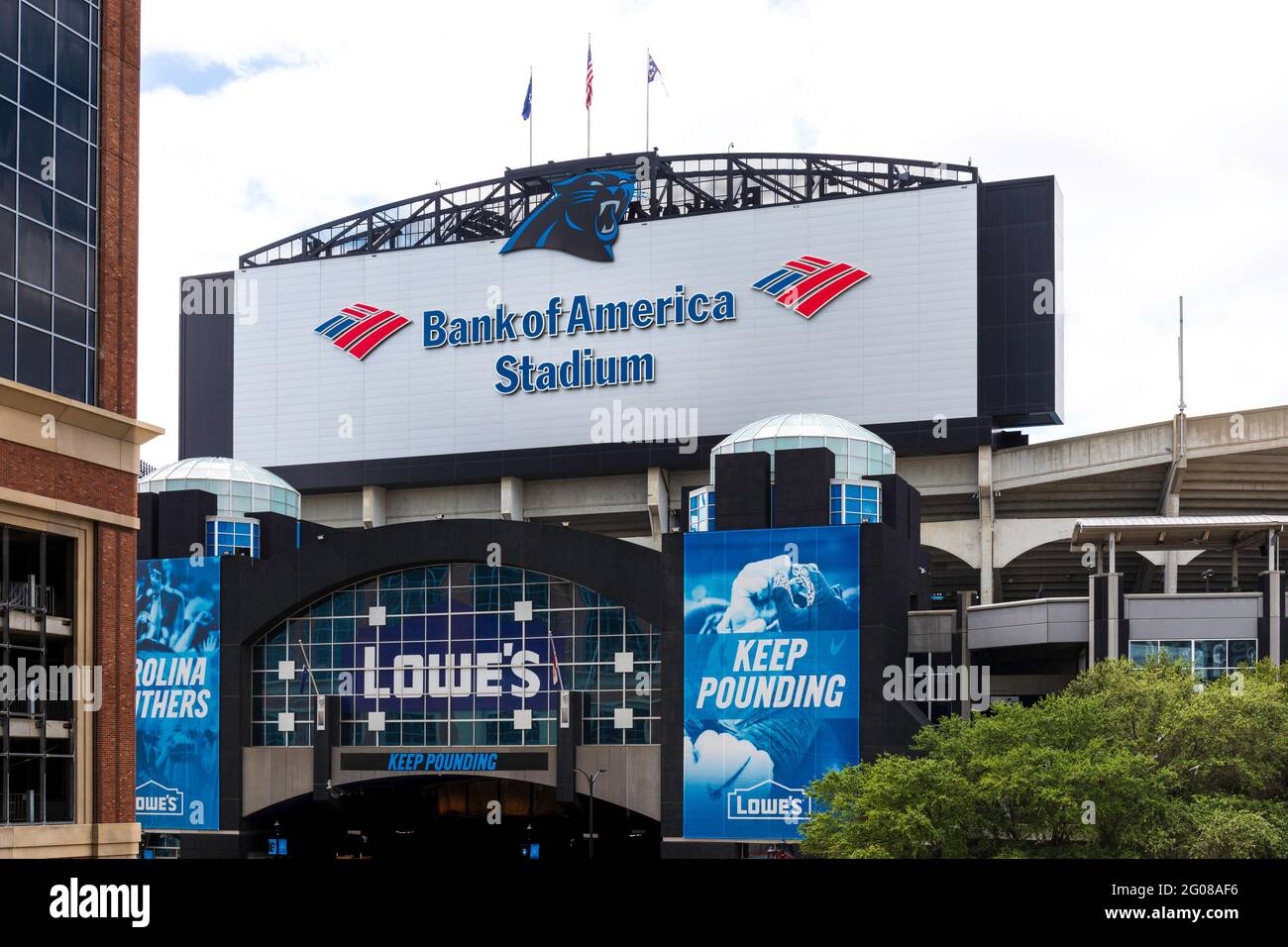 CHARLOTTE, NC, USA-30 MAY 2021: Sign and logo at rear entrance to the Carolina Panthers Bank of America Stadium. Also, Lowe's signs. Stock Photo
