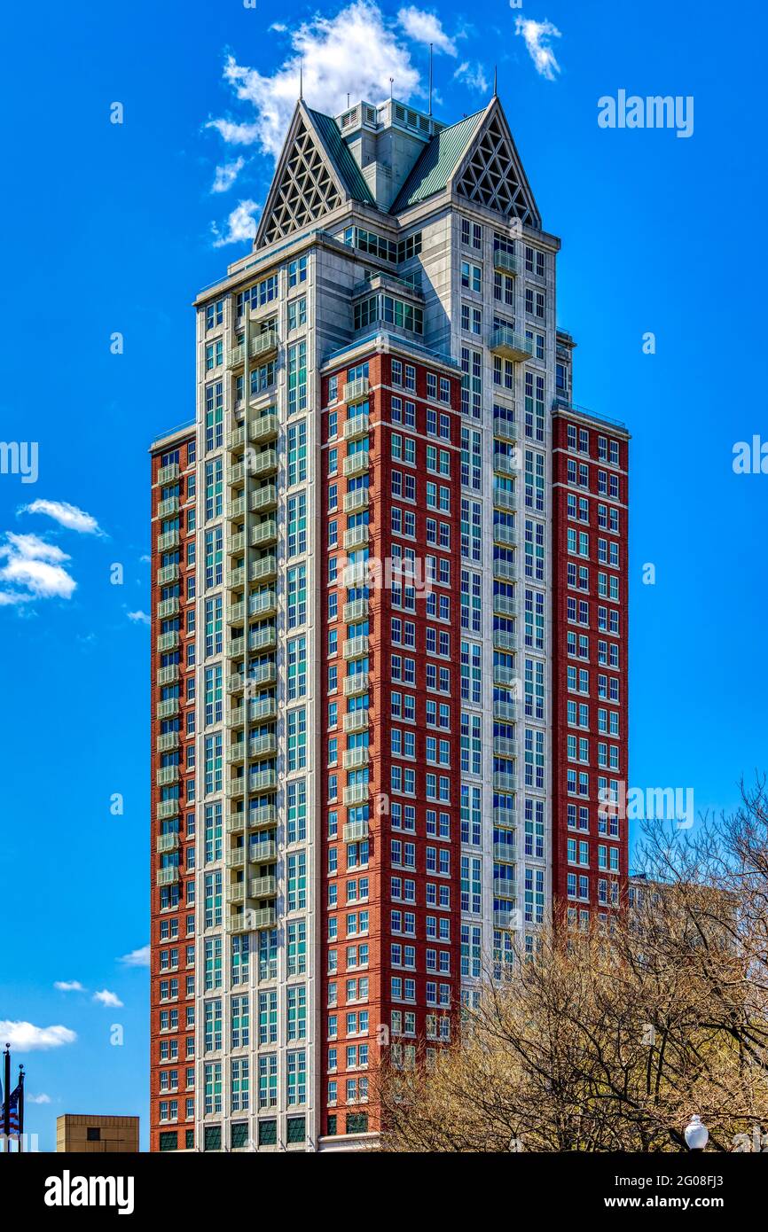 The Residences Providence is a mixed tower Omni Hotel on the lower