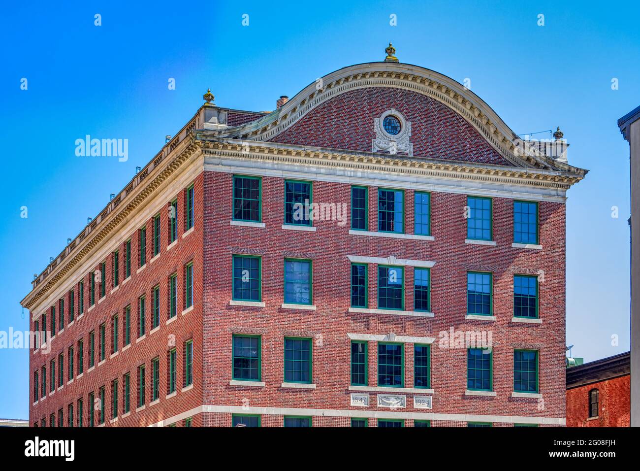 Providence Gas Company Building, 100 Weybosset Street, designed by
