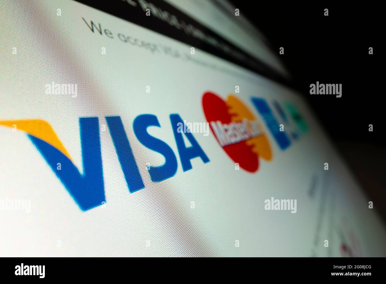Close-up view of Visa logo on online shopping website Stock Photo