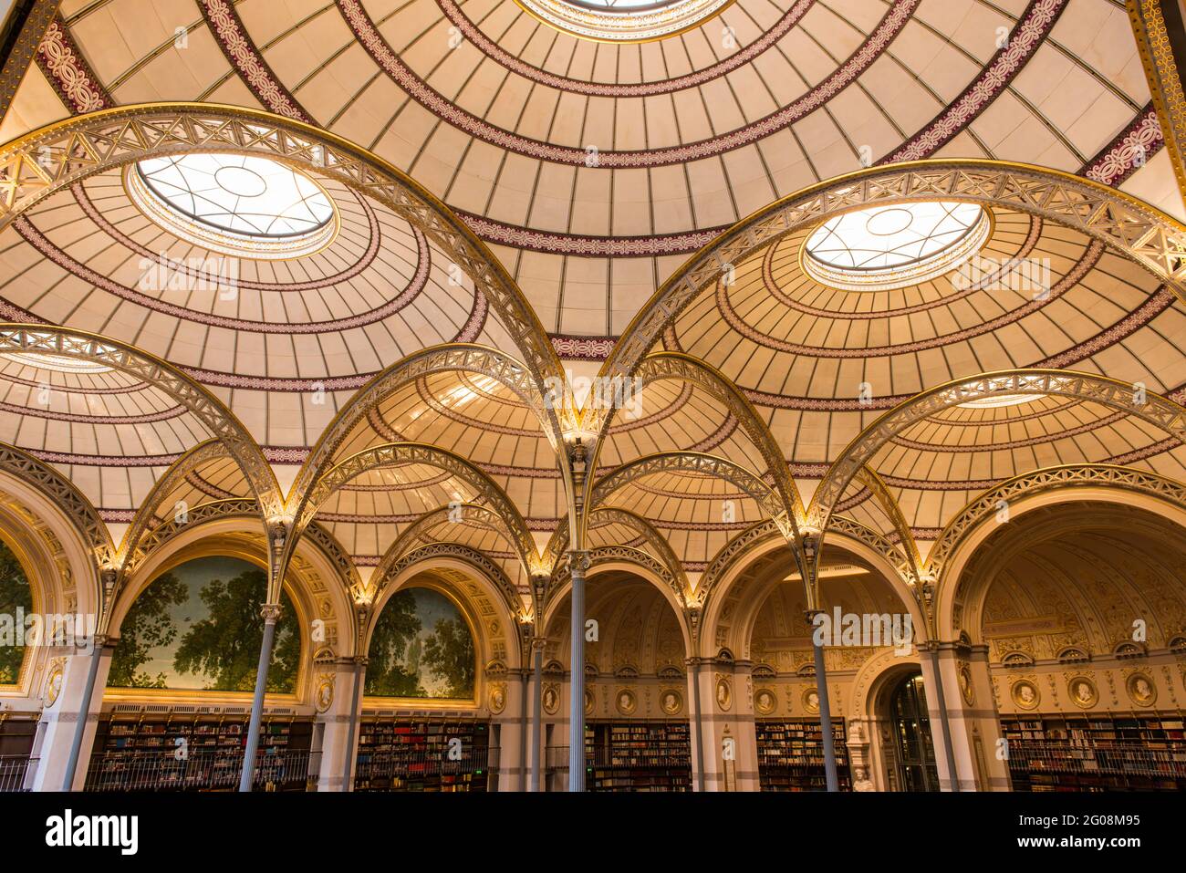 FRANCE. PARIS (2TH DISTRICT). NATIONAL LIBRARY OF FRANCE (BNF). SITE RICHELIEU. SALLE LABROUSTE (2016, SPACES RENOVATED BY VIRGINIE BREGAL AND BRUNO G Stock Photo