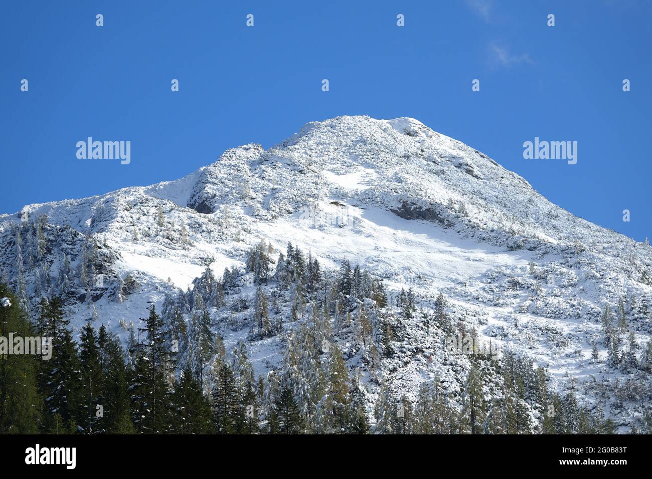 Beautiful scenery of the Austrian Alps covered in snow Stock Photo - Alamy