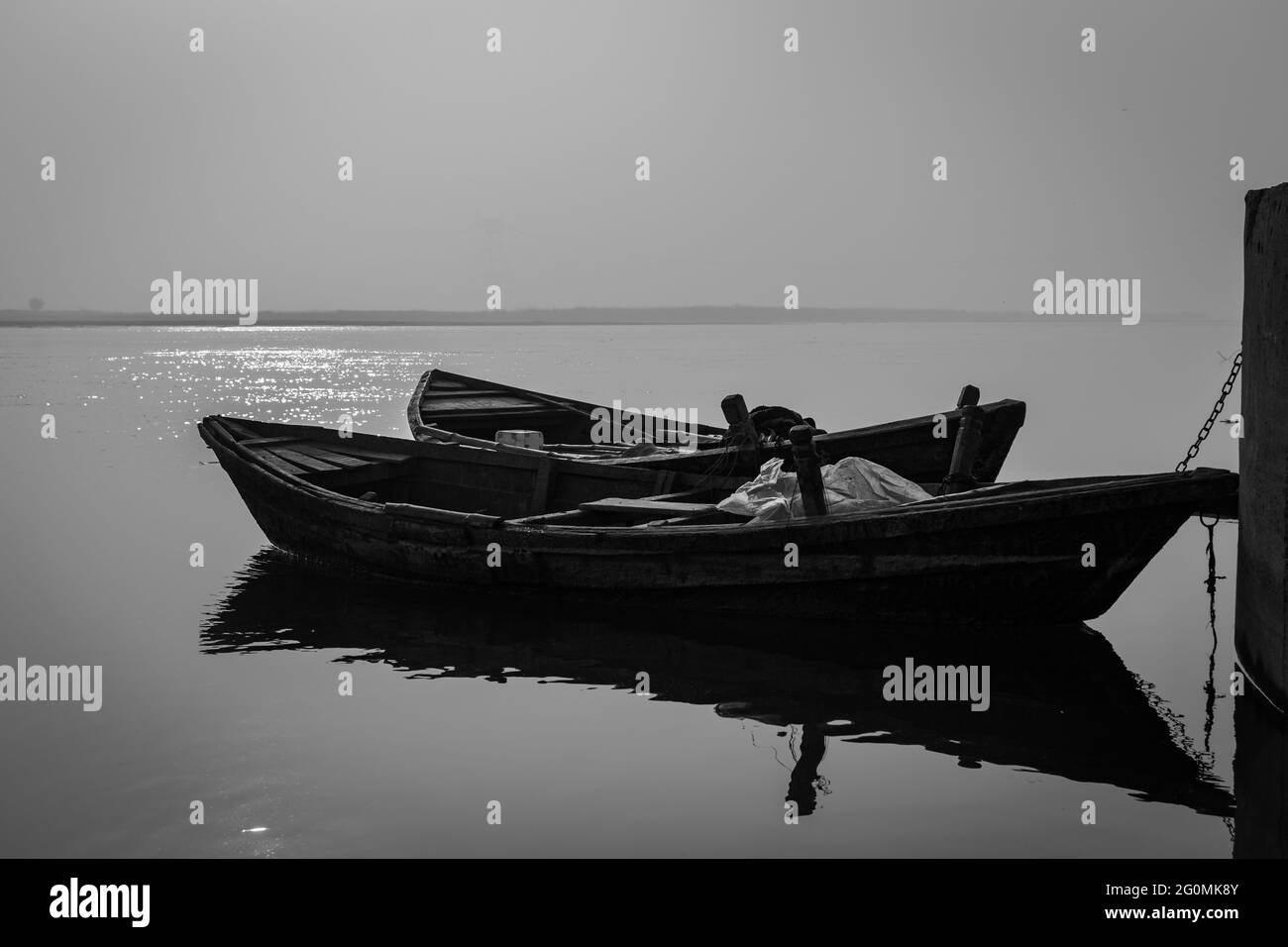 Traditional old boat river Black and White Stock Photos & Images - Alamy