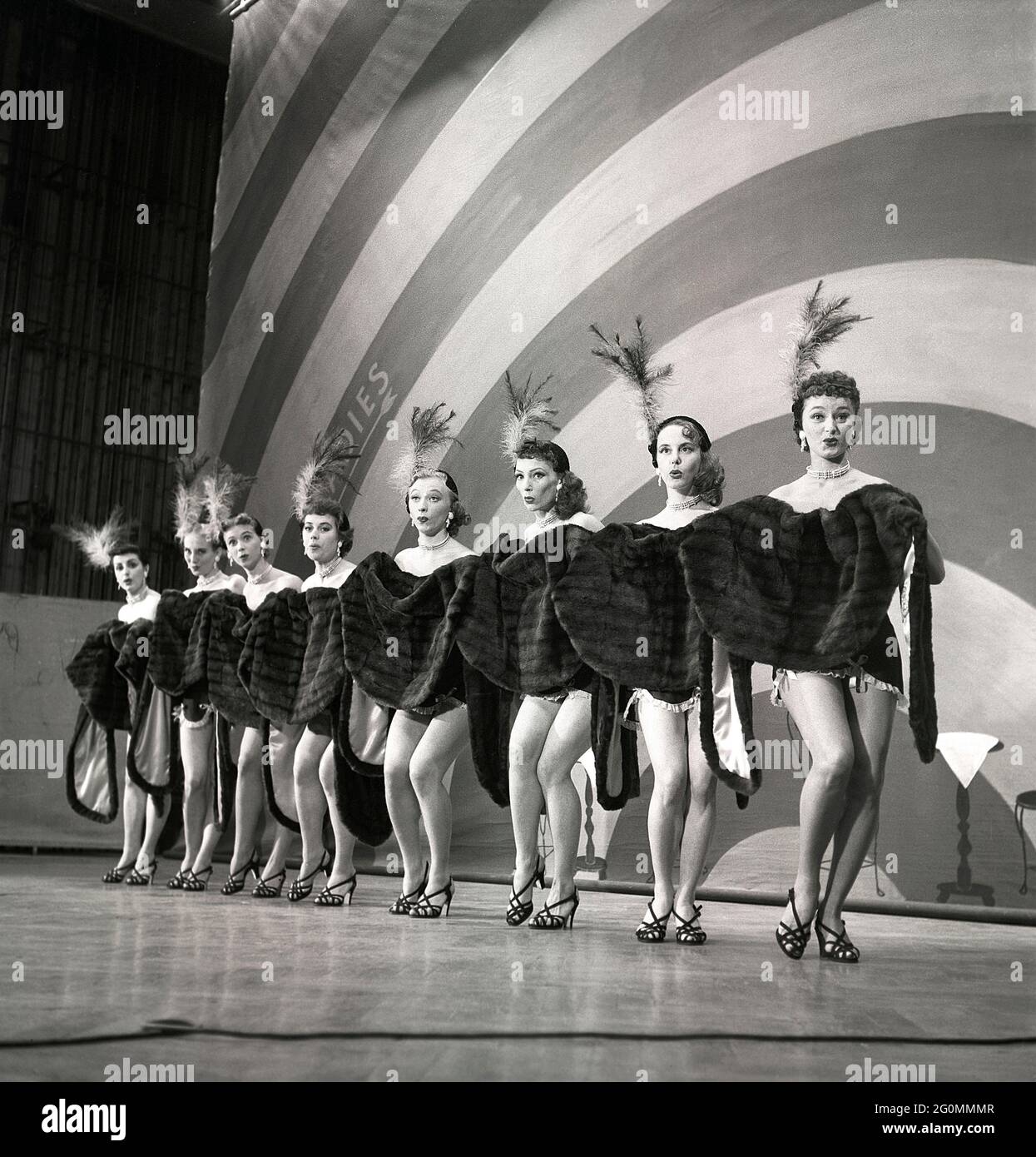 1950s dance girl hi-res stock photography and images - Alamy