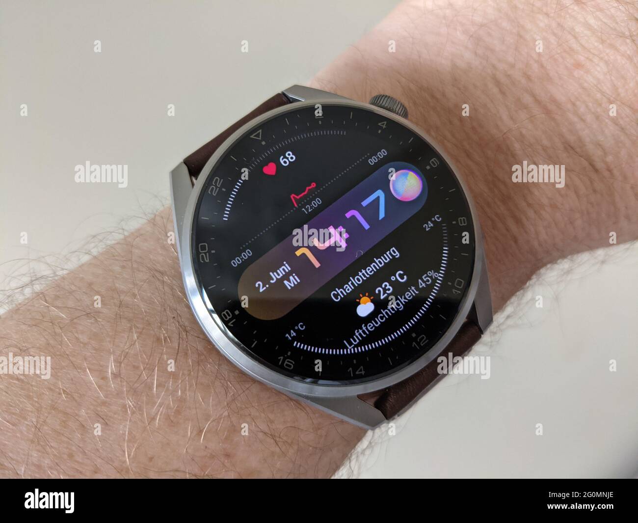 Berlin, Germany. 02nd June, 2021. The new mobile operating system HarmonyOS  on the new Huawei Watch 3 Pro. The Chinese technology company has the new  system on Wednesday on the market consideration.
