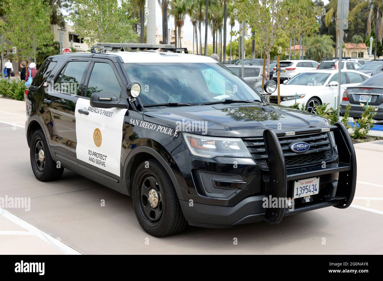 Black and white police suv of the san diego police department at balboa