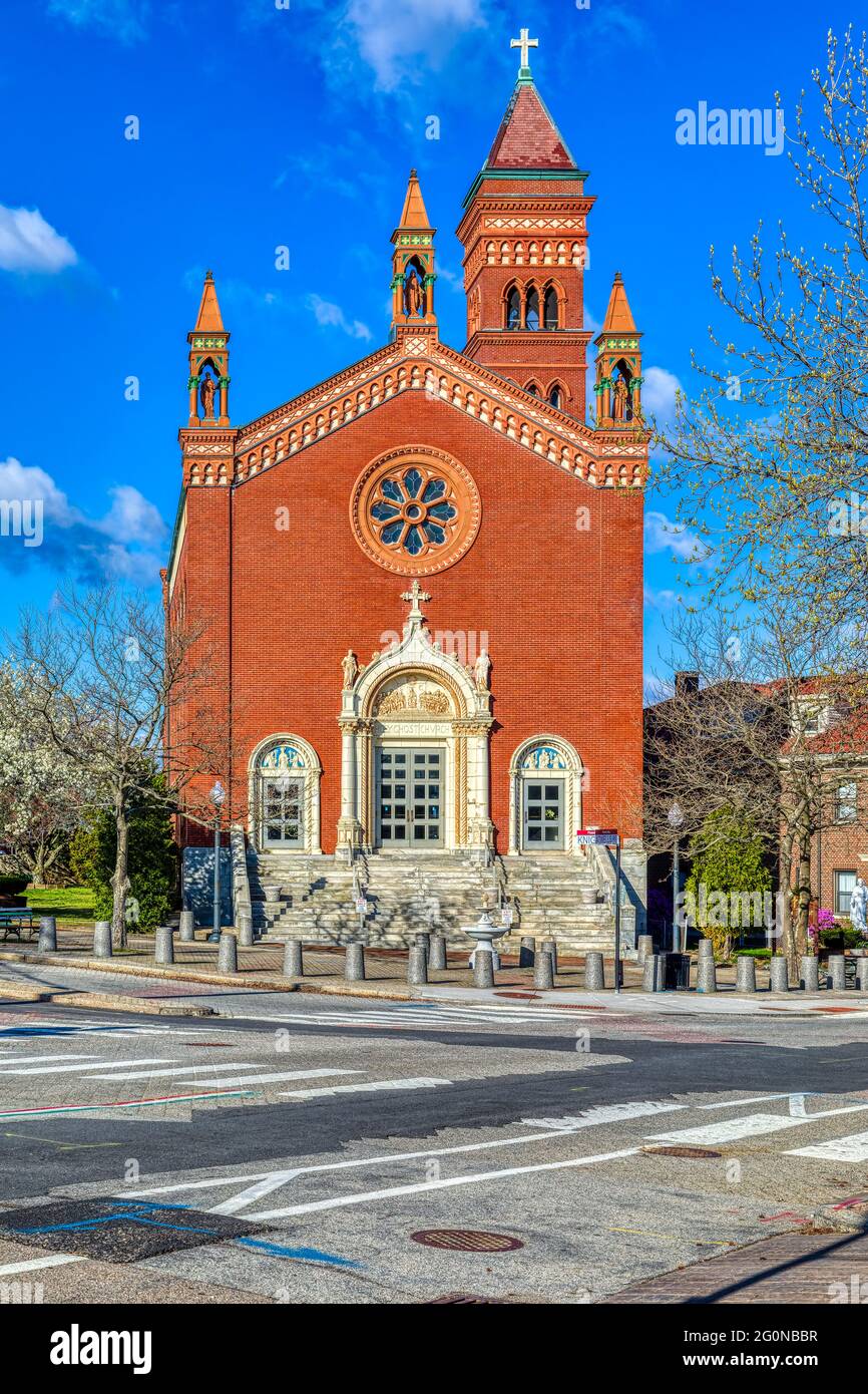 Church of the Holy Ghost (Roman Catholic), 470 Atwells Avenue, Federal Hill district. Built 1901, designed by Murphy, Hindle & Wright in Italian Renai Stock Photo
