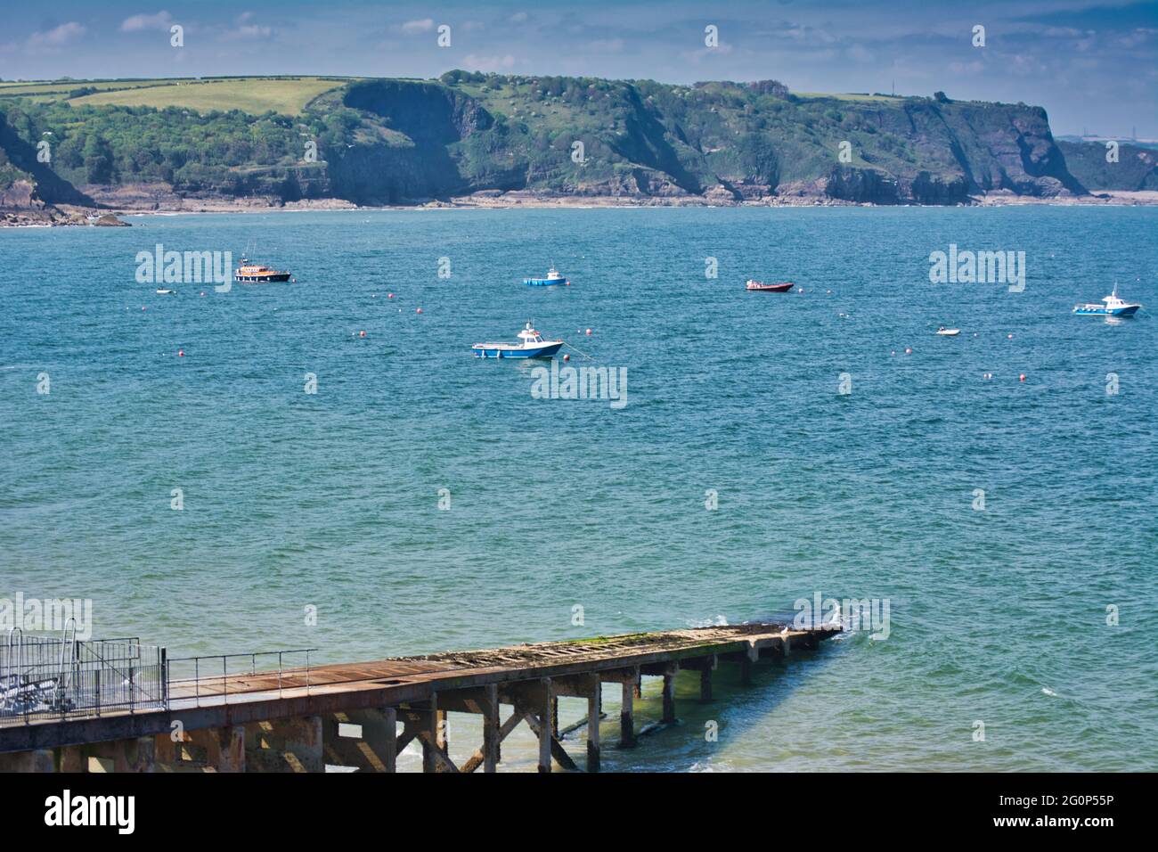 Tenby pier hires stock photography and images Alamy