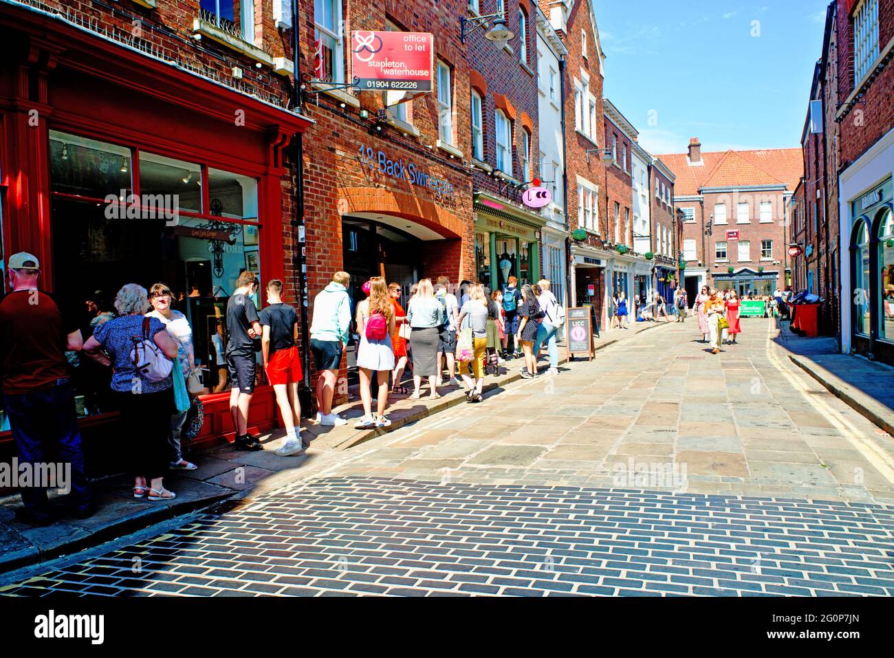 Queing for ice Cream in Back Swinegate, York, England, June 2021 Stock Photo