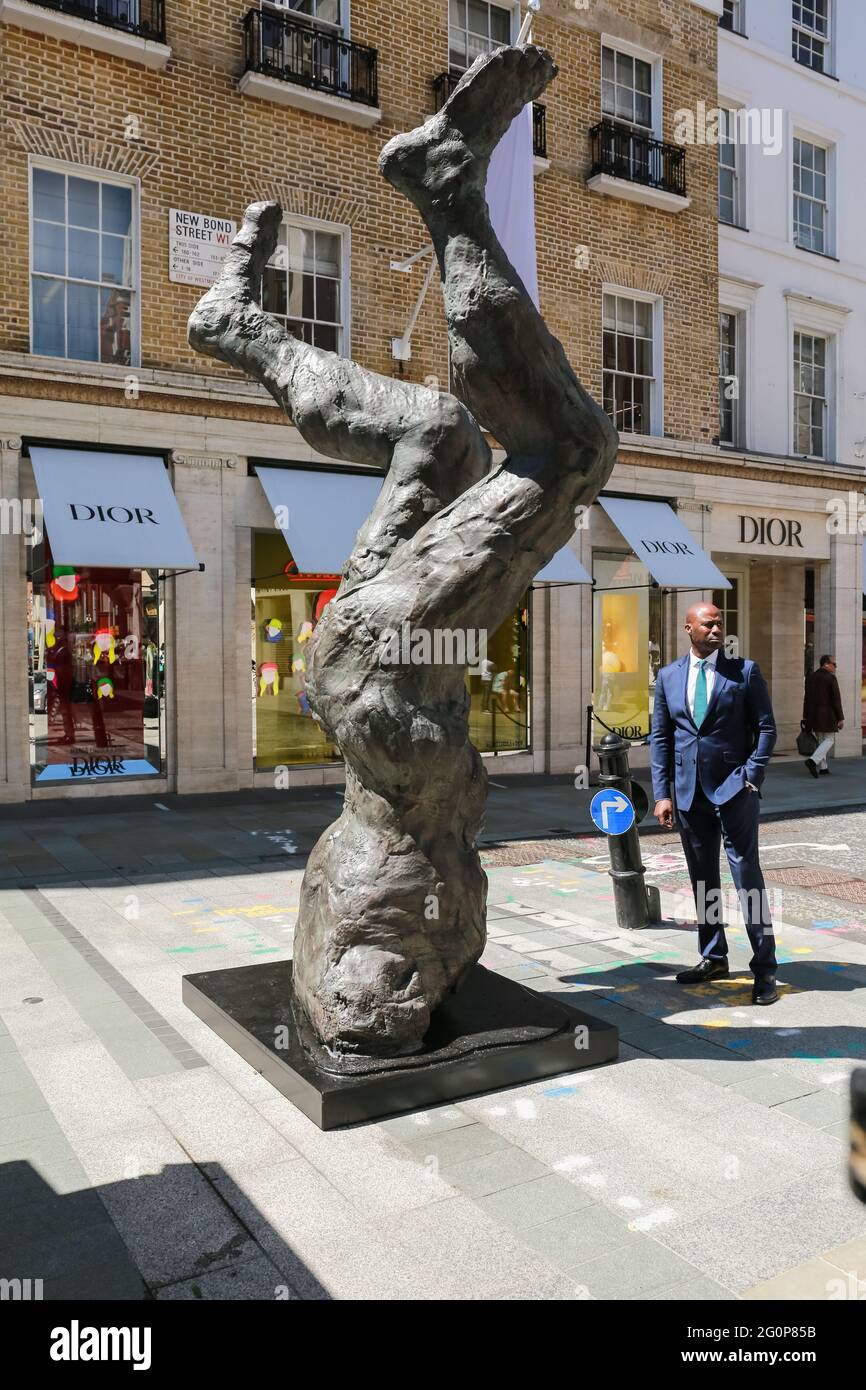 London, UK. 01 Jun 2021. Mayfair Sculpture Trail 2021. Sculpture 'Alien