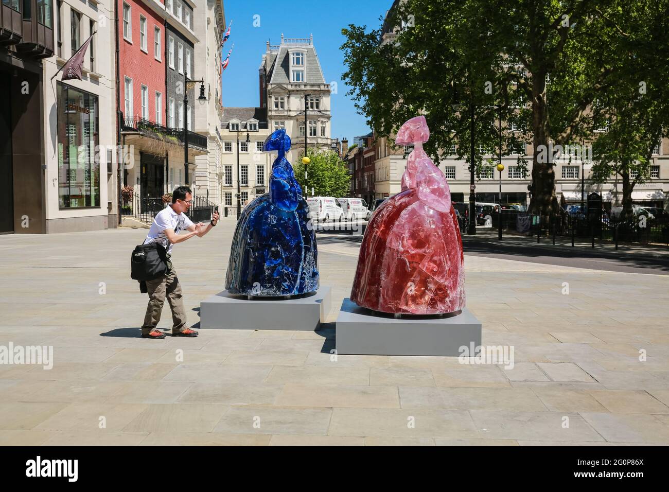 London, UK. 01 Jun 2021. Mayfair Sculpture Trail 2021. Sculpture  'Red and Blue Infanta Margarita' by Manolo Valdes. Credit: Waldemar Sikora Stock Photo
