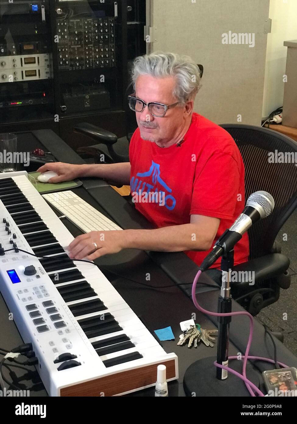 Mark Mothersbaugh at his studio on the Sunset Strip in West Hollywood, CA Stock Photo
