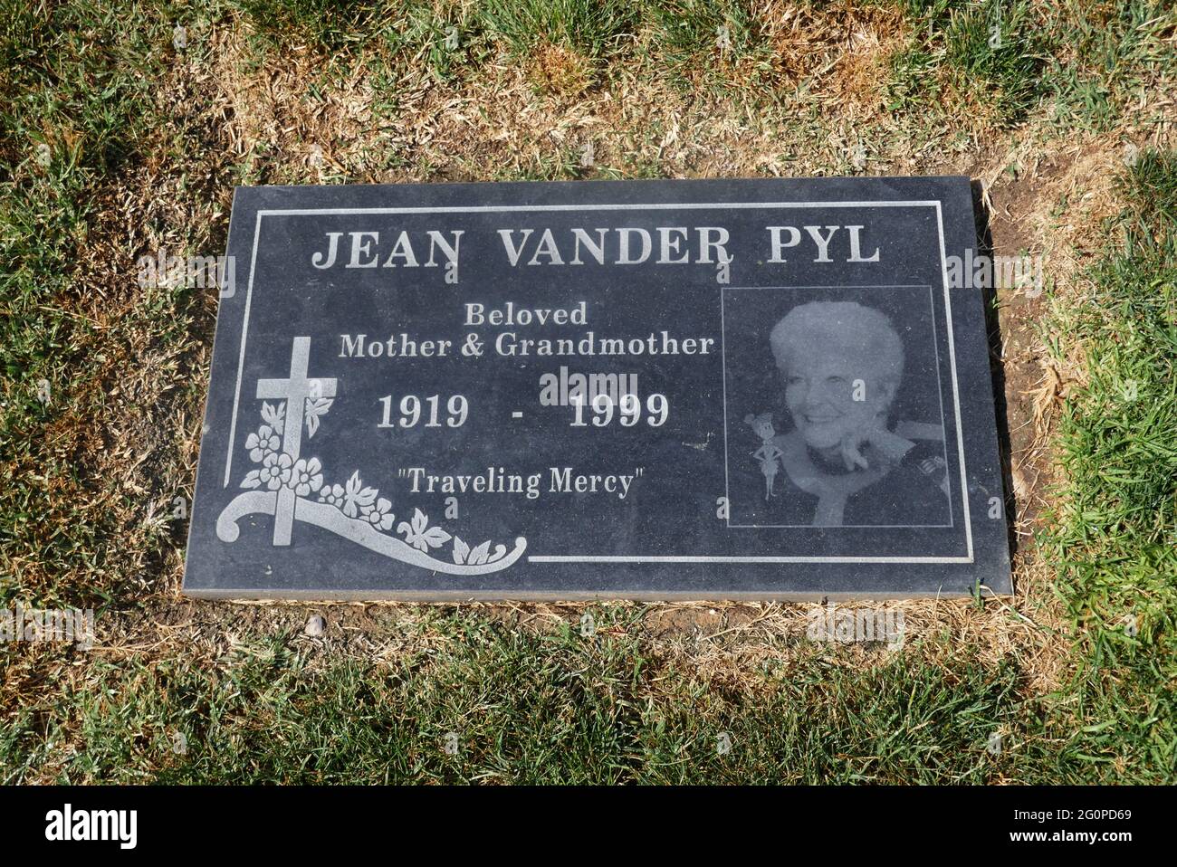 Lake Forest, California, USA 2nd June 2021 A general view of atmosphere of  actress Jean Vander Pyl's Grave at Ascension Cemetery on June 2, 2021 in  Lake Forest, California, USA. She was
