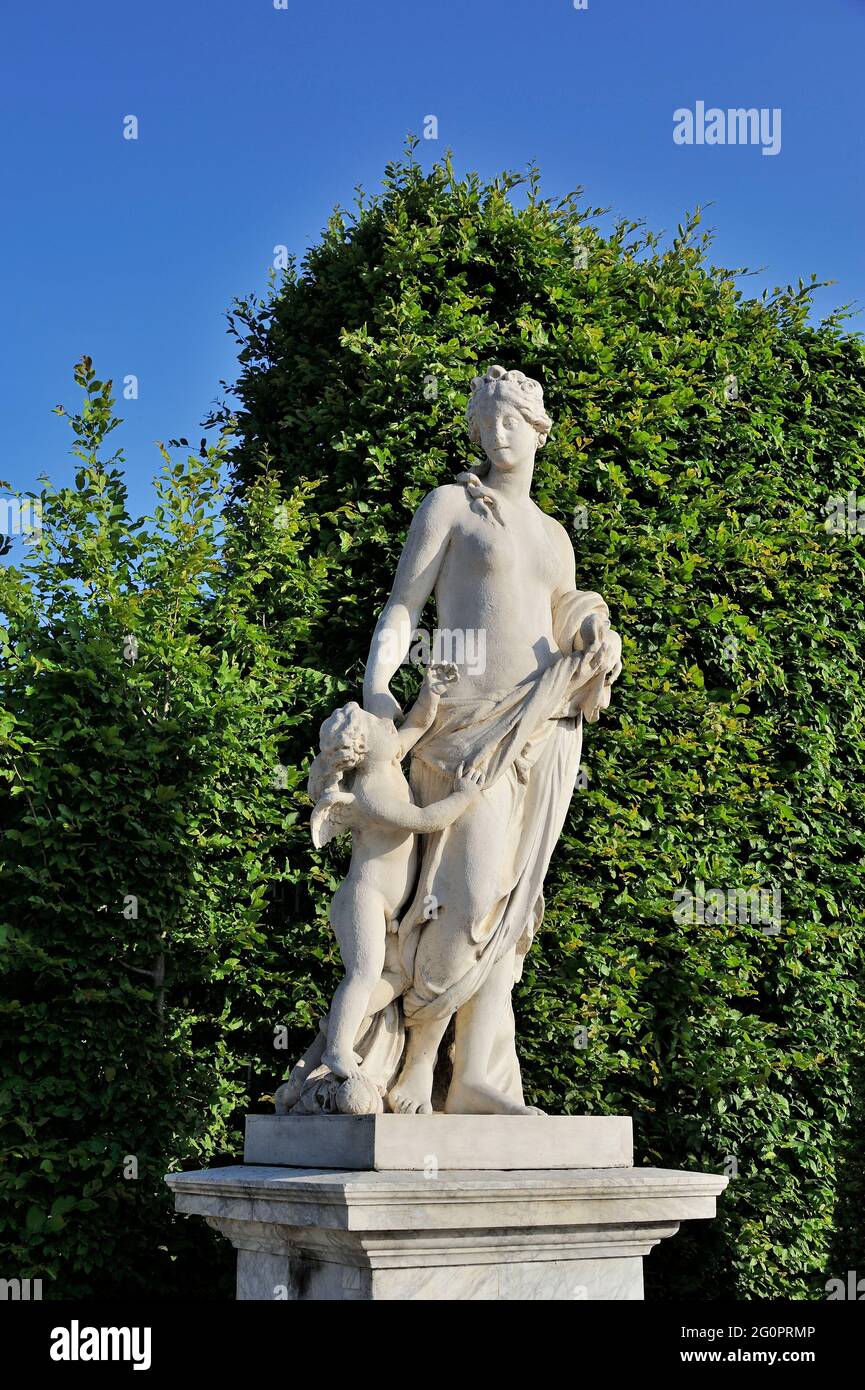 FRANCE, YVELINES (78) DOMAINE DE VERSAILLES, L'HEURE DE MIDI STATUE BY GASPARD MARSY Stock Photo