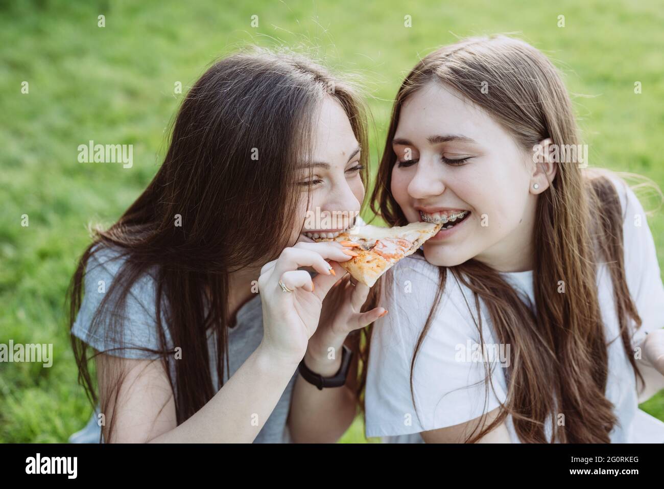 Eating Teen Pussy