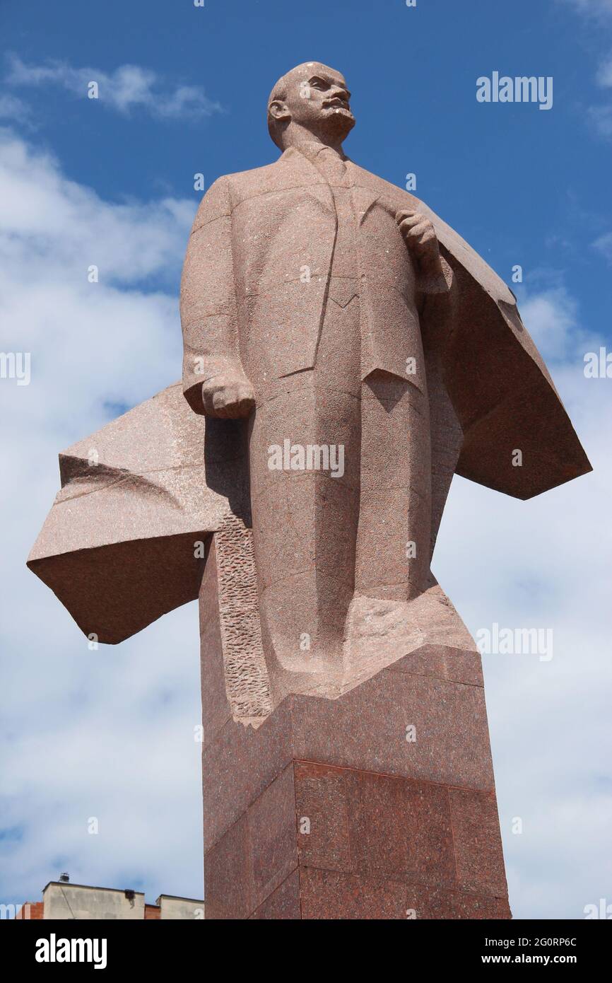 Vladimir Lenin monument outside the Parliament building in Tiraspol, Moldova, Transnistria Stock Photo