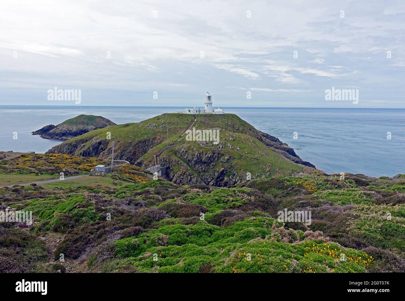 Strumble Head Lighthouse, Pembrokeshire, Wales Stock Photo