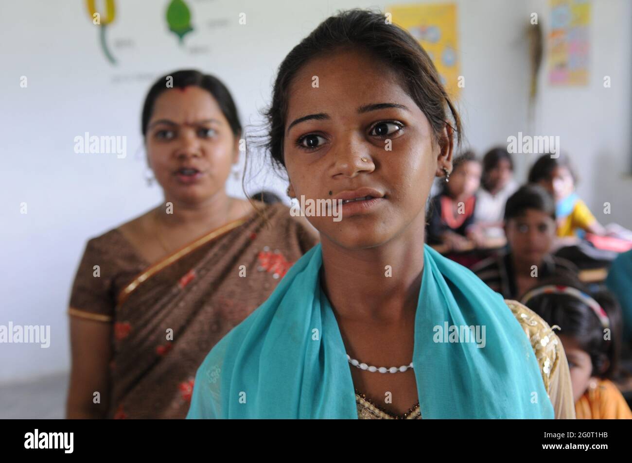 Sushma Devi Rajput narrating her story of how she refused to get married at an early age and convinced her parents to let her study at the Alapur Midd Stock Photo