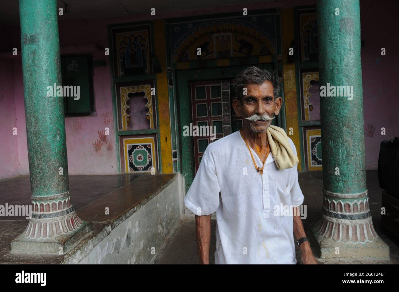 Indian caste system hi-res stock photography and images - Alamy