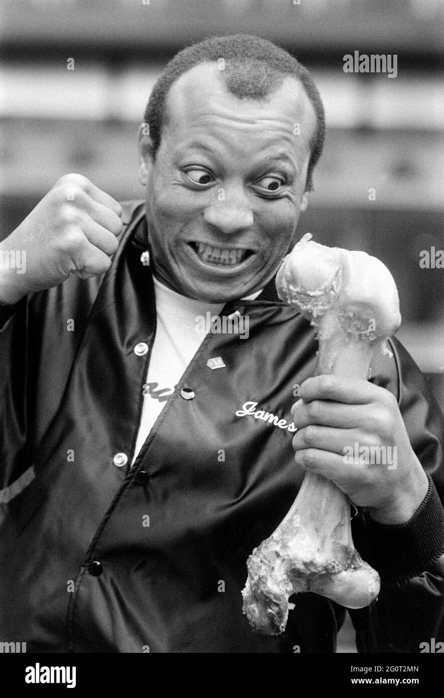 James bonecrusher smith Black and White Stock Photos & Images Alamy